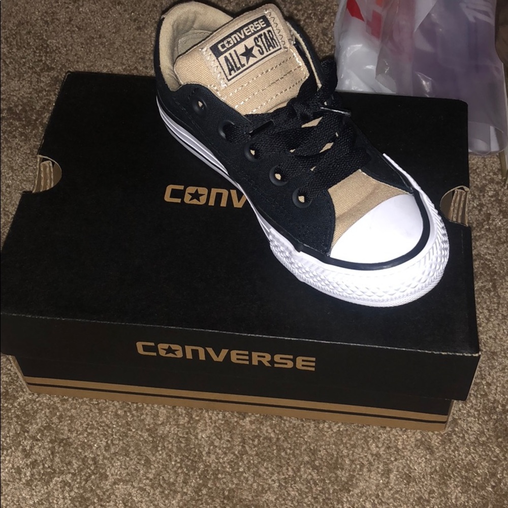 Boys converse sneakers